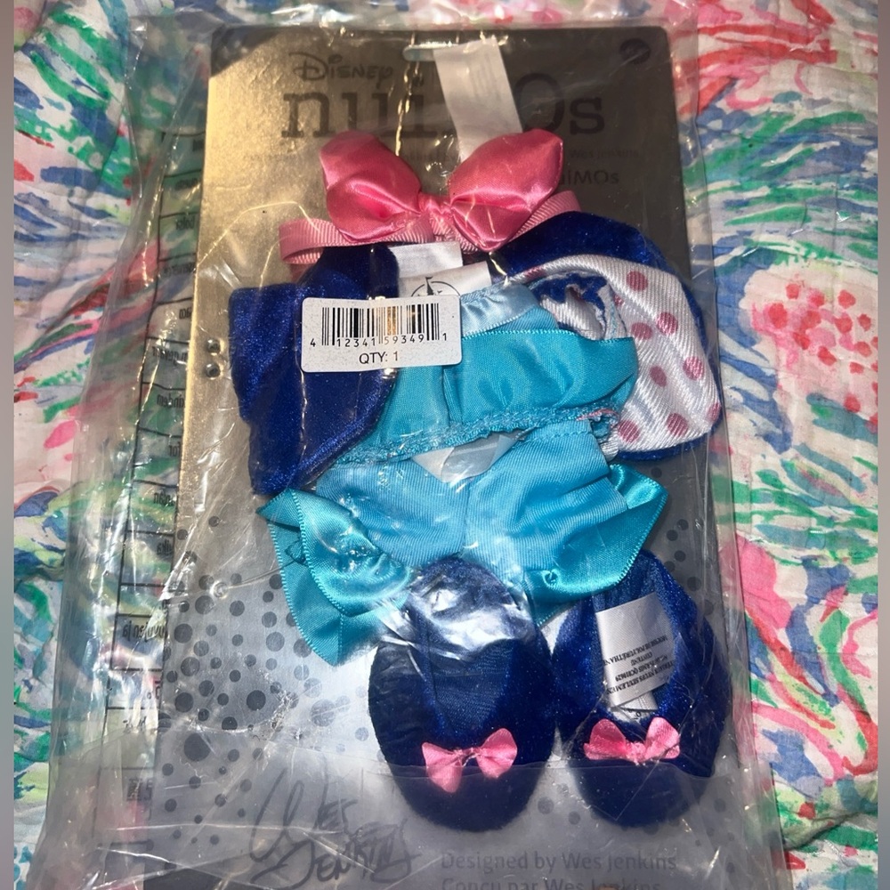 Disney nuiMOs Outfit – Bo Peep Cosplay Set by Wes Jenkins